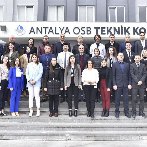 Antalya OSB TEKNİİK KOLEJİ'NDE KARNE HEYECANI
